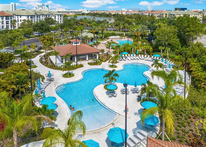 Lakefront Luxury