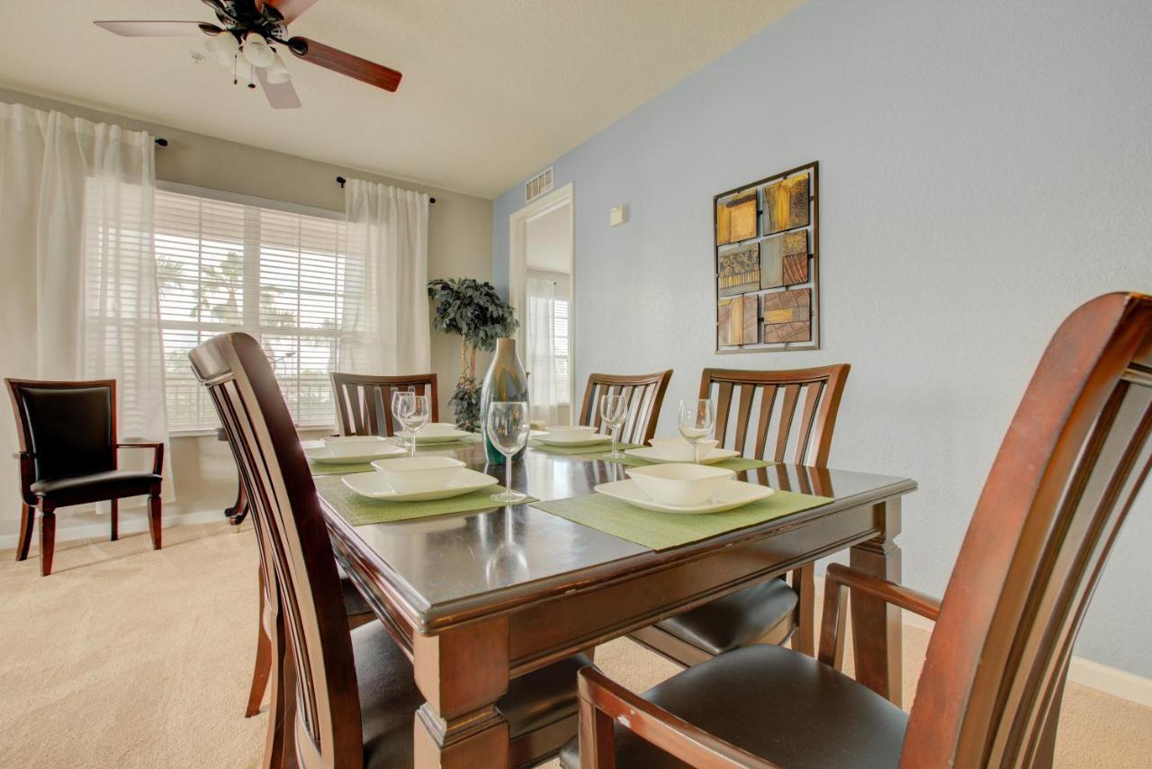 Appartement Gorgeous 1st-floor, End Unit W Lakeview