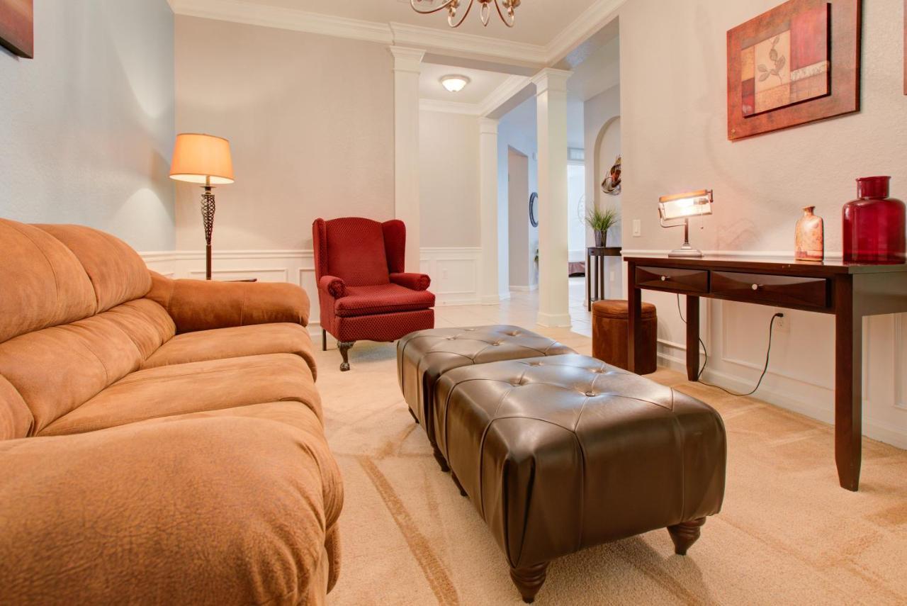 Gorgeous 1st-floor, End Unit W Lakeview Appartement Orlando